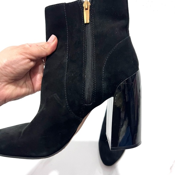 Vince Camuto Black Enverna Block Heel Bootie 8 - Picture 4 of 9